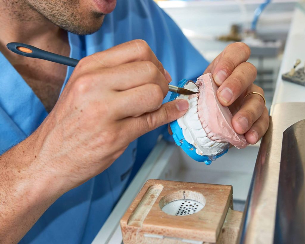 How to Reduce Teeth Sensitivity